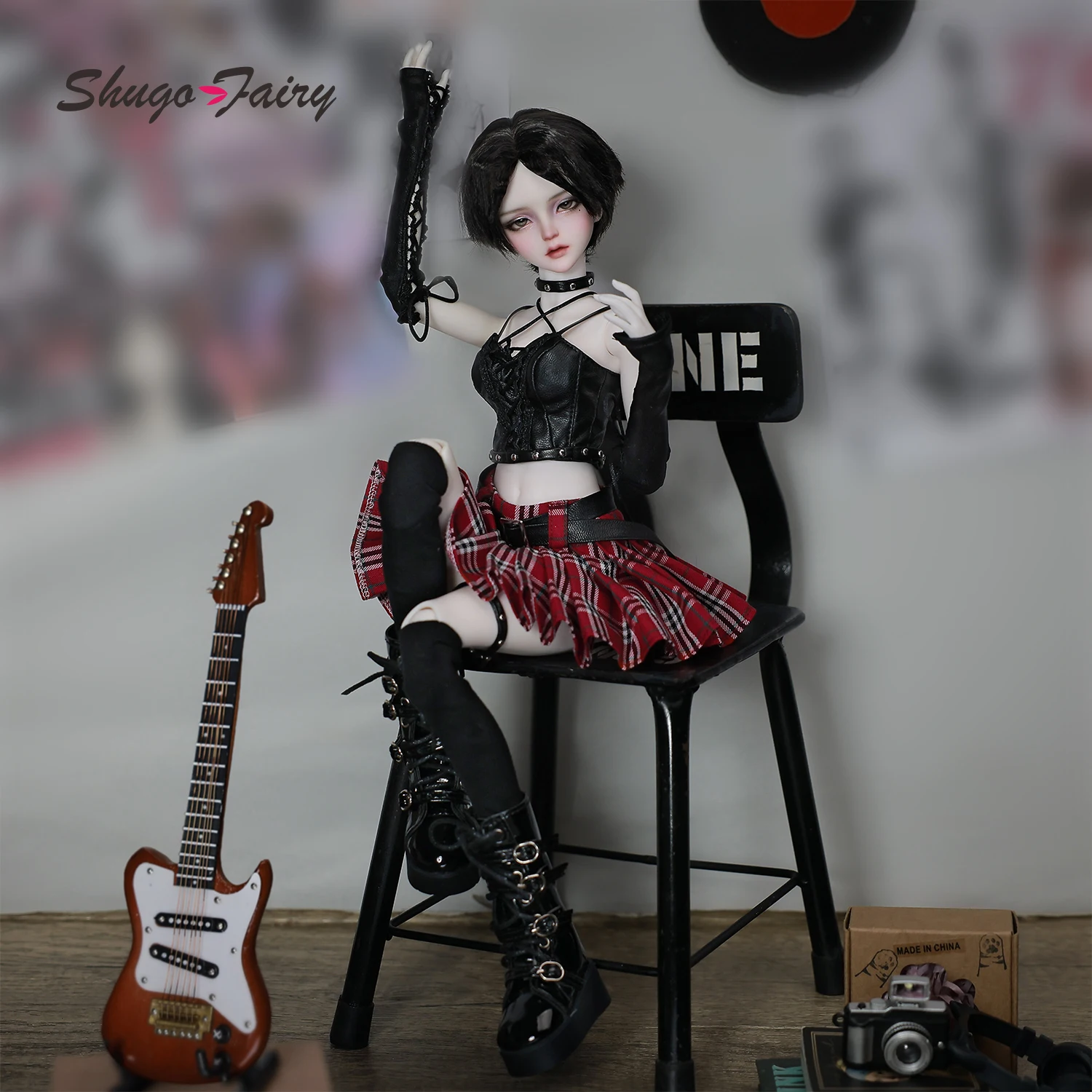 Vintage Fashion Doll - كارمن F 1/4 BJD Punk Rock