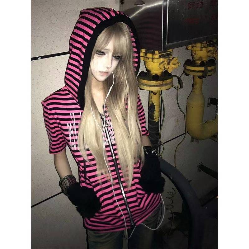 قمصان نسائية صيفية بتصميم Y2K  - مراجعة Vintage Fashion Subculture وسعره