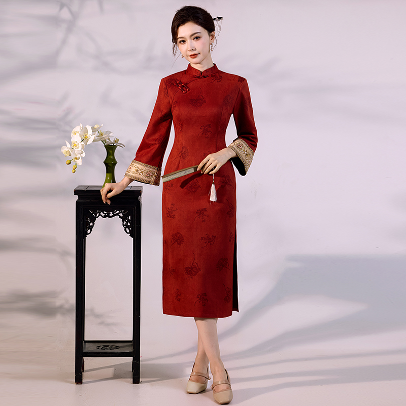 تشيباو المخملية الفاخرة من جلد - مراجعة Vintage Fashion Gen Z وسعره