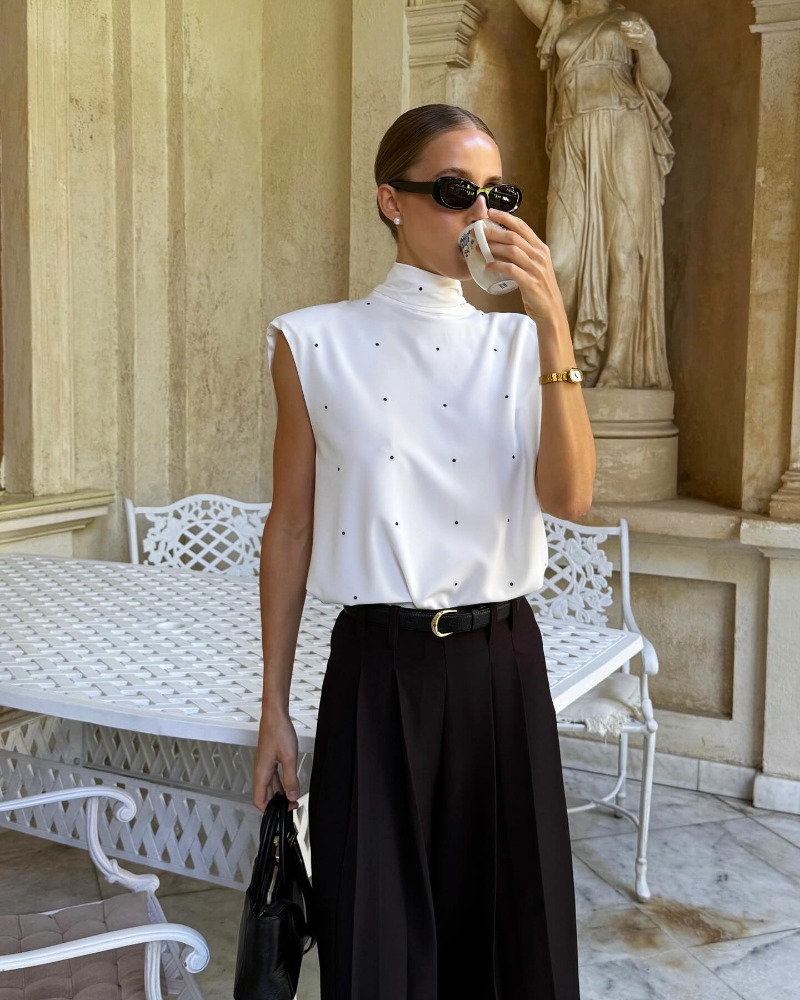 بلوزة نسائية بدون أكمام بياقة  - مراجعة Vintage Fashion Vogue وسعره