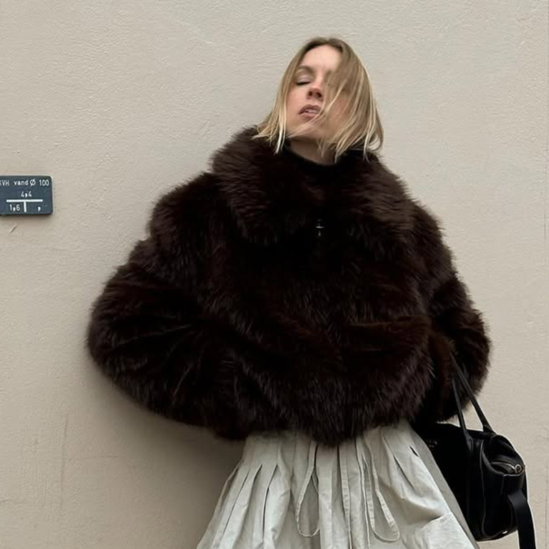 معطف فرو صناعي نسائي بتصميم عص - مراجعة Vintage Fashion Bloggers وسعره