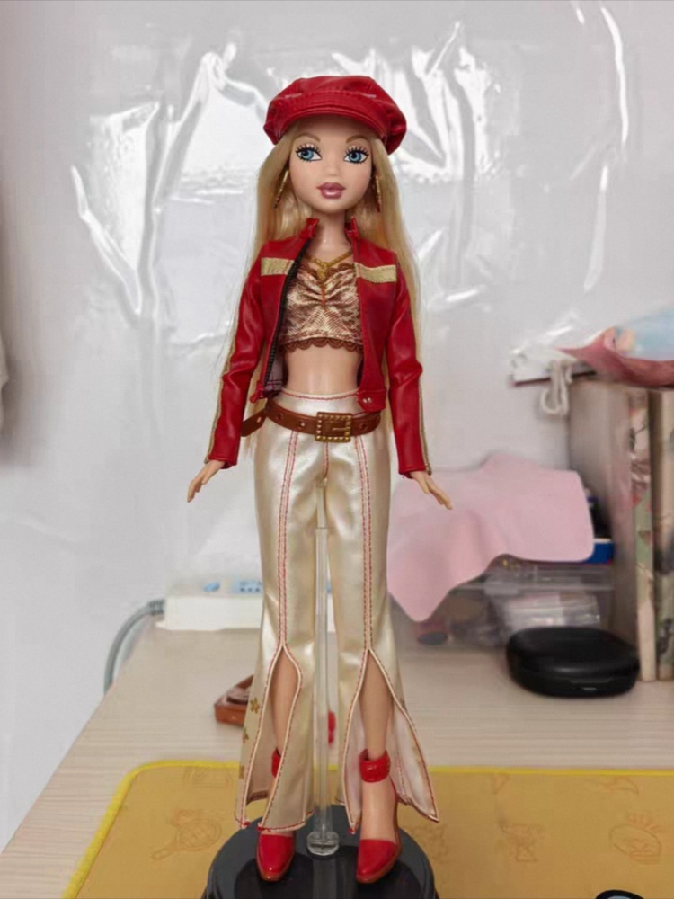 متوفر: طقم دمية أزياء عتيق قاب - مراجعة Vintage Fashion Barbie وسعره